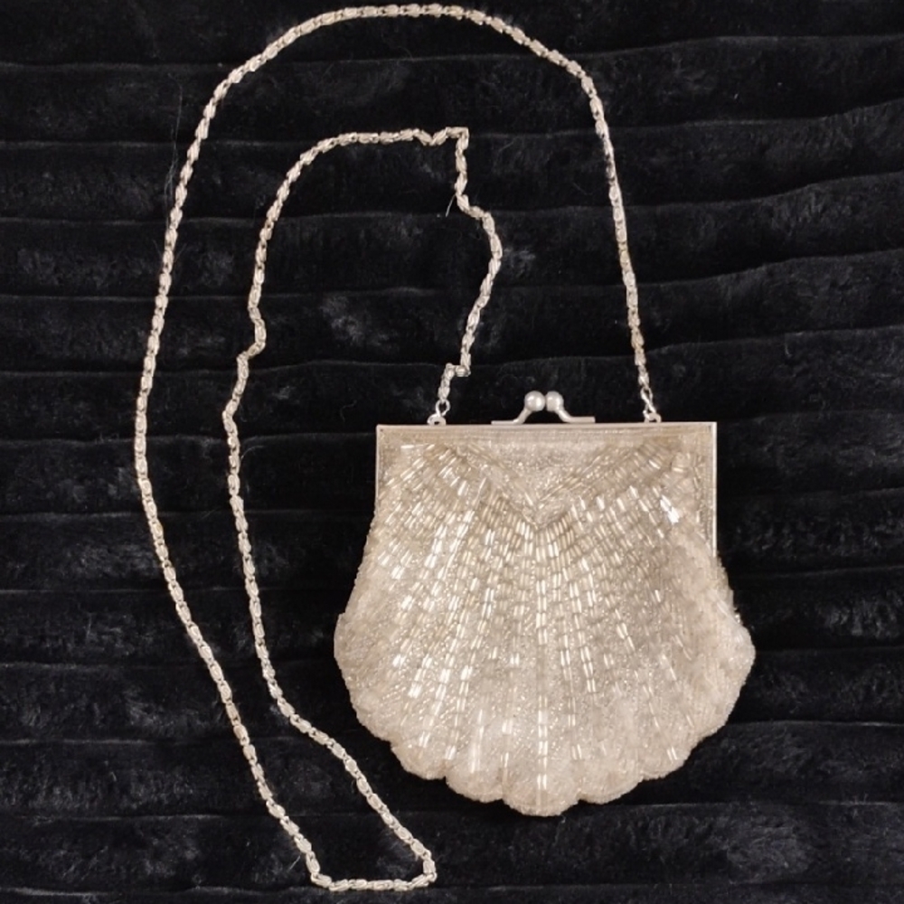 1980's Vintage Elegant Silver Evening Clutch